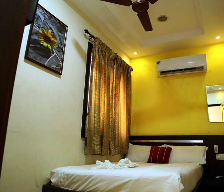 Standard Single A/C. Landmaark hotels in Tiruppur. single room in Tiruppur. Business rooms in Tiruppur.